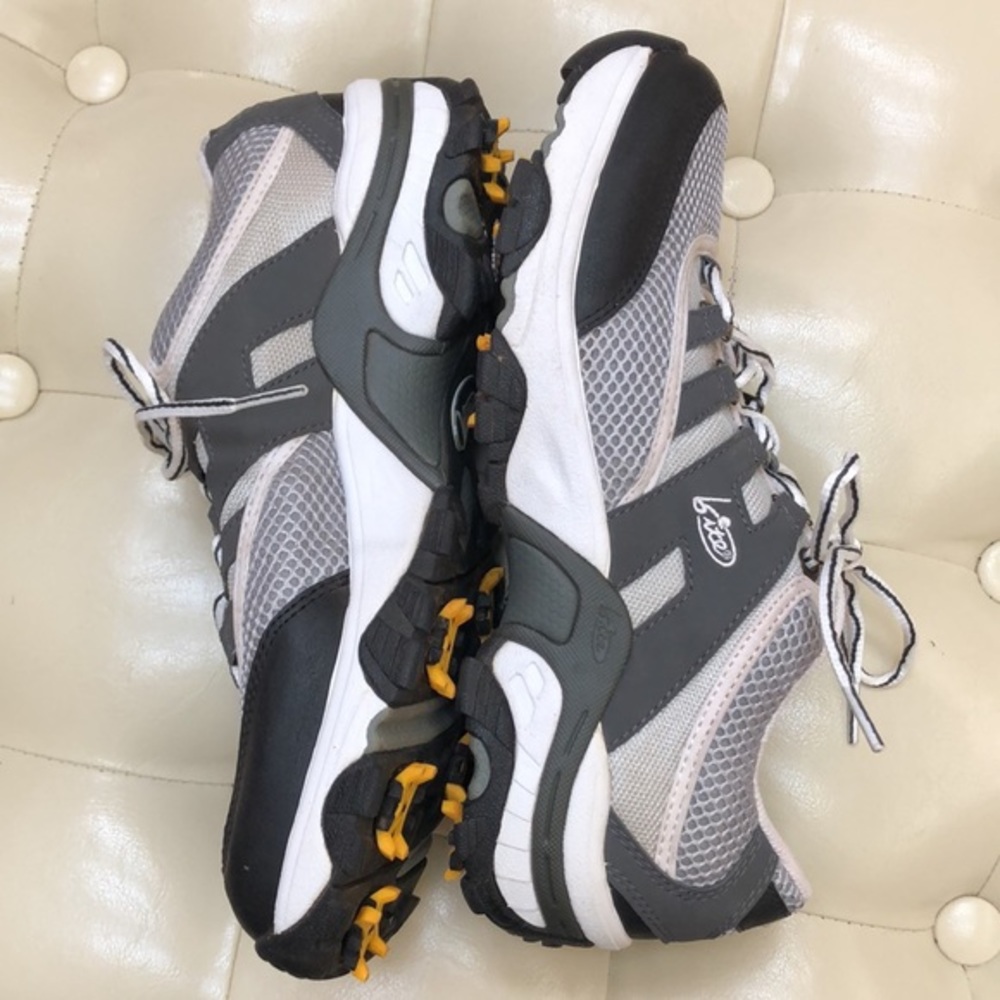 Bite BIOTRAC golf shoes, men’s size 7.5